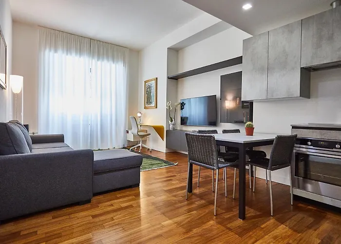 Moderno Trilocale Moscova Brera